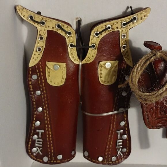 New Dillards Western Christmas Ornaments (Set of 2) - Picture 3 of 6